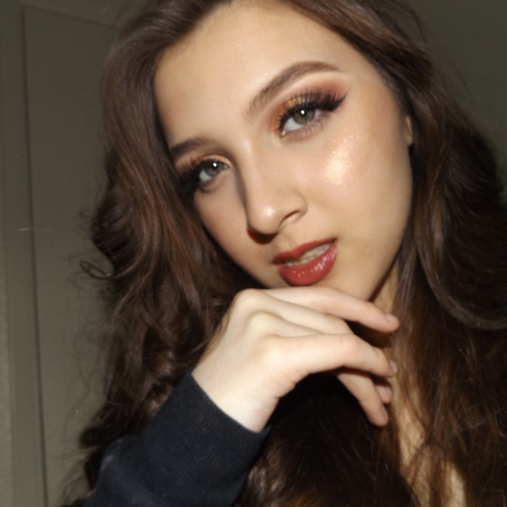 Meet your Posher, Natalie